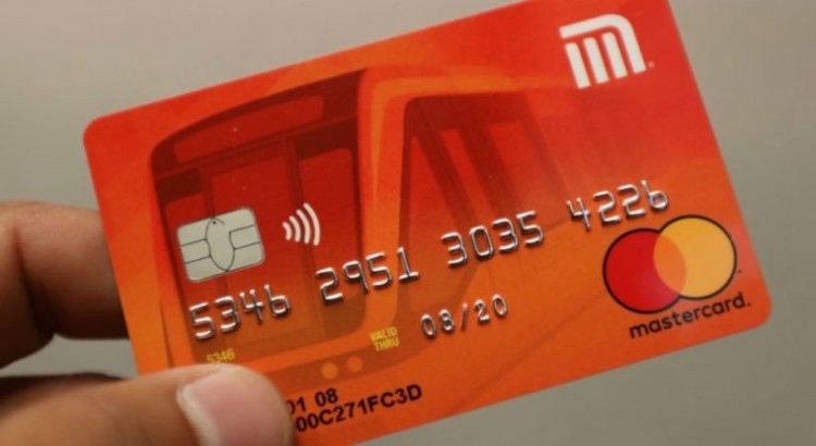 Cómo funciona la nueva tarjeta de débito del Metro